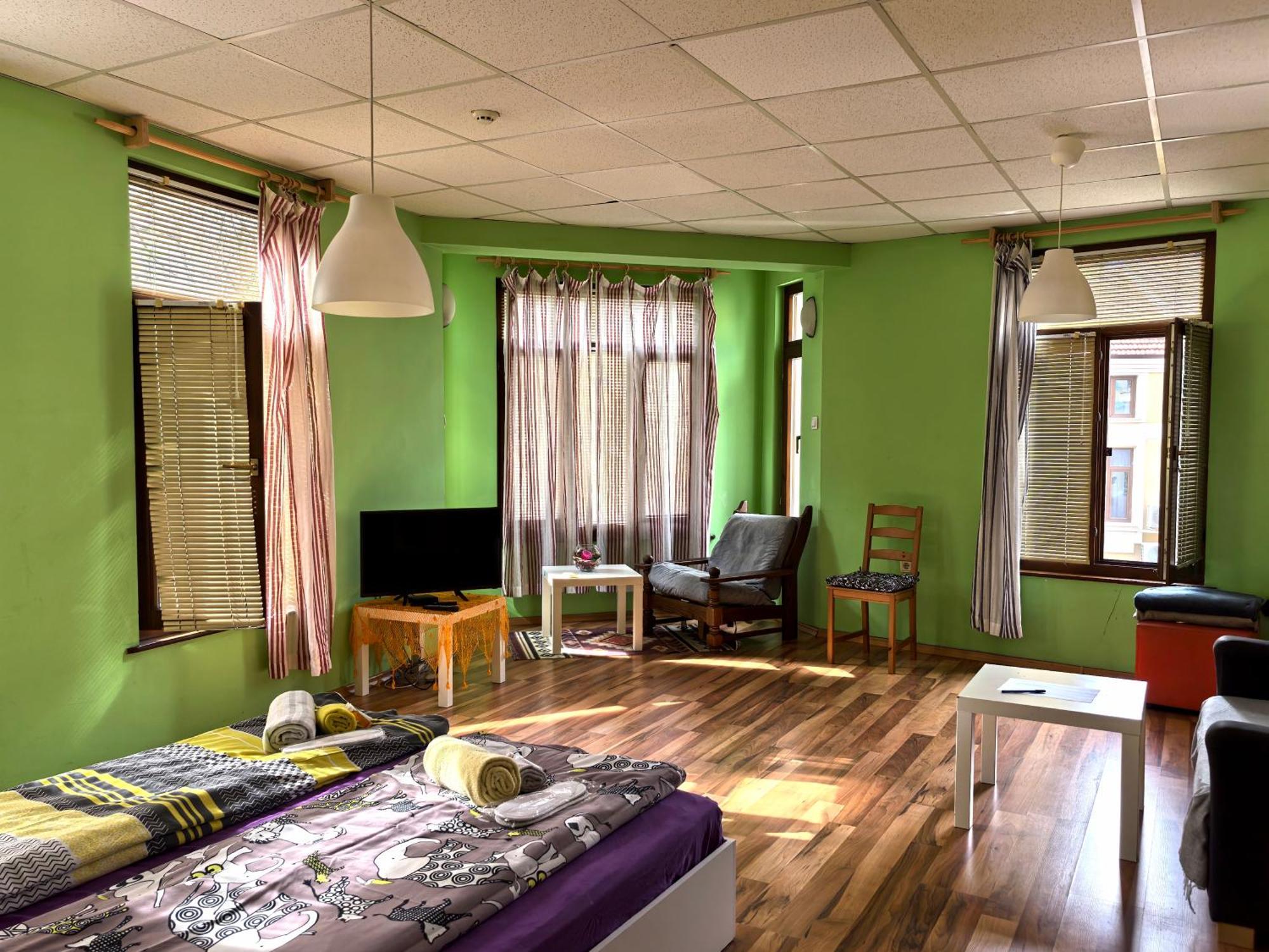 4 Rooms Plovdiv Luaran gambar