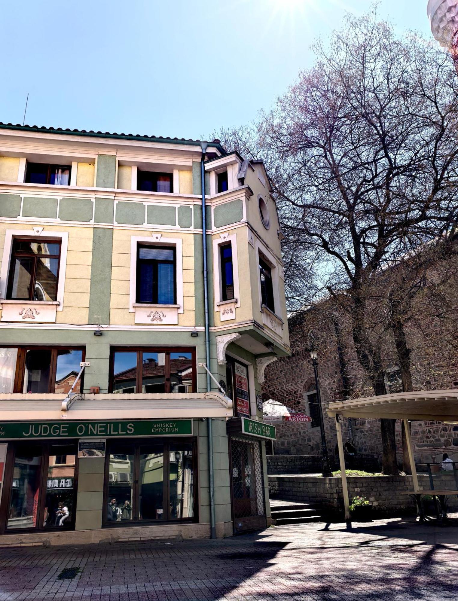 4 Rooms Plovdiv Luaran gambar